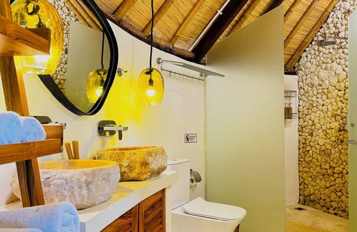 Bukit Villa | Uluwatu 3 Bedroom Villa #5 Private Pool, Equipped Kitchen, Ocean View, Free Wifi