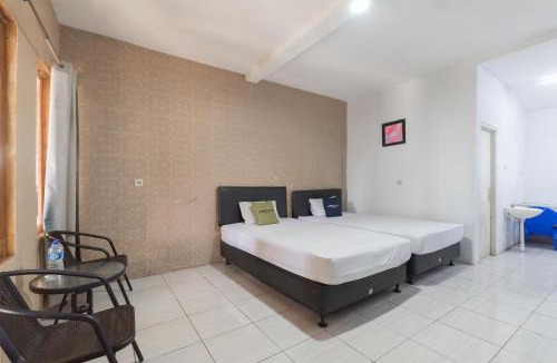 Ciater Hotel | Urbanview Hotel D'Pineapple Villa Ciater by RedDoorz
