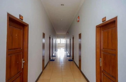 Yogyakarta Hotel | Urbanview Hotel Heryon Taman Siswa Jogja