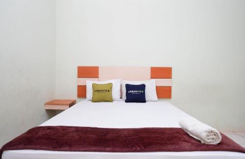 Parepare Hotel | Urbanview Hotel Platinum Parepare
