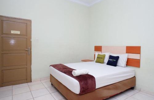 Parepare Hotel | Urbanview Hotel Platinum Parepare