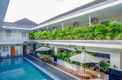 Sinduadi Hotel | Urbanview Hotel Syariah Casa Azmya Yogyakarta by RedDoorz