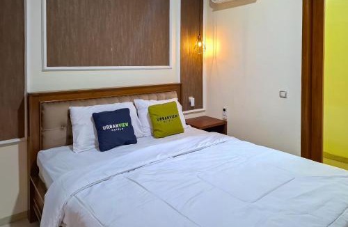 Jepara Hotel | Urbanview Hotel Syariah SieKemboe Near Alun-Alun Jepara