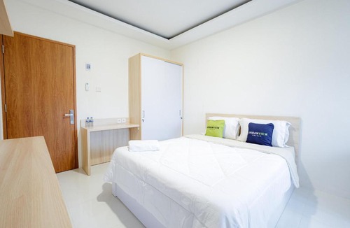 Ragunan Hotel | Urbanview Hotel Syariah The Ragunan Residence