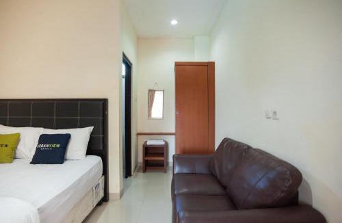 Ciloto Hotel | Urbanview Hotel Syariah Villa SM Cisarua Puncak by RedDoorz