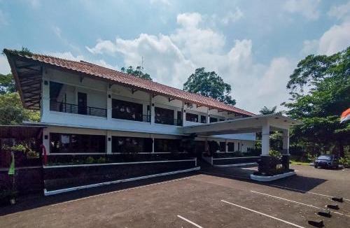 Megamendung Hotel | Urbanview near Pasir Angin Hotel