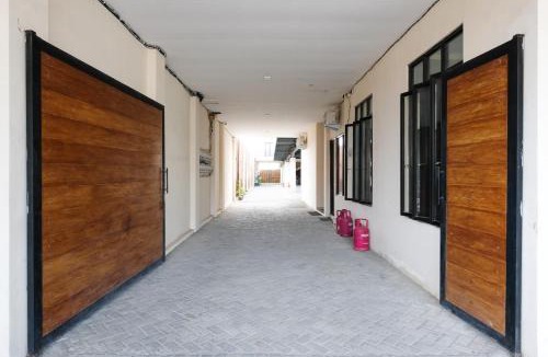 Mojokerto Hotel | Urbanview near Sunrise Mall Mojokerto
