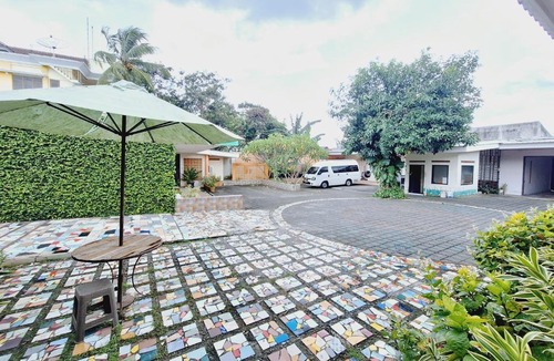 Blitar Hotel | Urbanview Roemah Tanjung Blitar