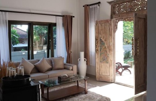 Kayu Putih Villa | vila bukit sari
