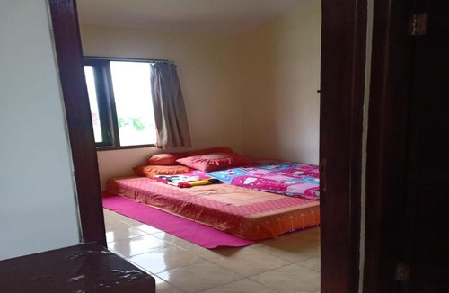 Trawas Villa | Villa Aura Firdaus