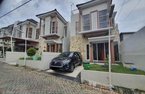 Beji Villa | Villa Bahari Batu