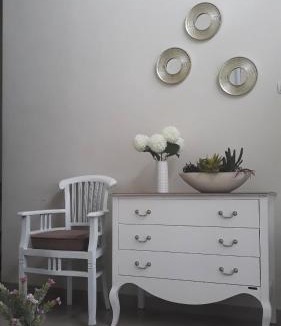 Dinoyo Villa | Villa Blossom Kayana Regency E7