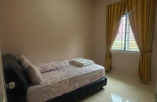 Berastagi Villa | Villa Brastagi Resort Jalan Mimpin Tua Blok C No. 41