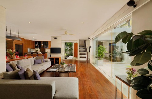 Jimbaran Bay Villa | Villa Camellia