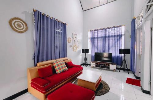 Cipanas Villa | villa doi