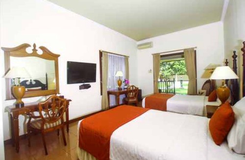 Magelang Hotel | Villa Grand Artos