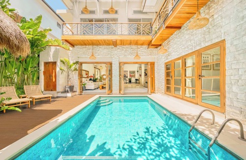 Tibubeneng Villa | Villa Inka - 6BDR with private Pool & Garden