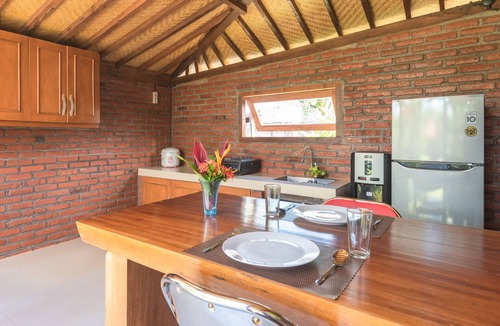 Lokapaksa Villa | Villa Joglo Catu - Private Pool, Green Village, And Rice Field View