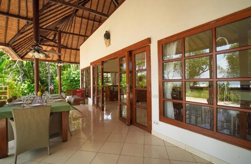 Lokapaksa Villa | Villa Mawar