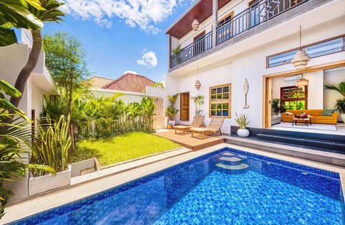 Tibubeneng Villa | Villa Maya - 4BDR with private Pool & Garden