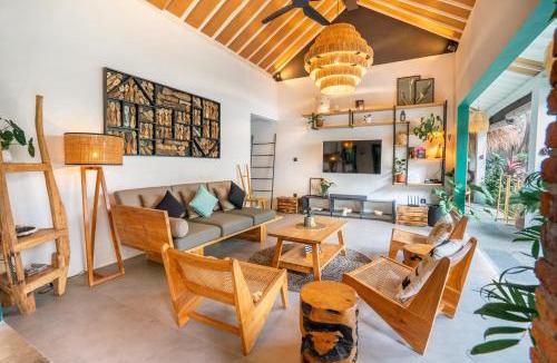 Seminyak House | Villa Mint, 3Br Tropical Escape, Near Bintang Supermarket