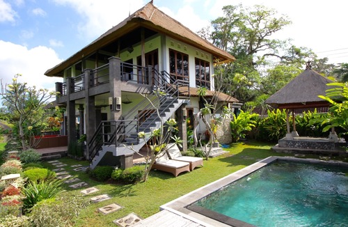Kelusa Villa | Villa near Ubud, panoramic view of rice fields and the volcano