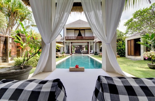 Ketewel Villa | Villa Raj by Fantasia Villas