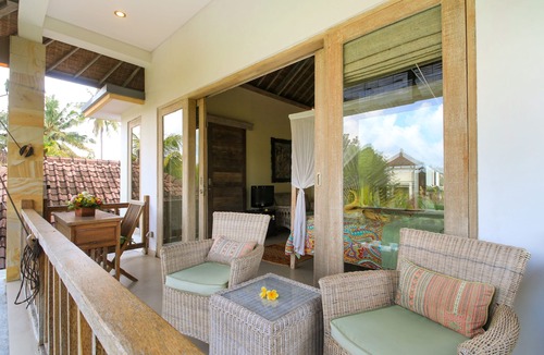 Kedewatan Villa | Villa Semua Suka in the Ricefields of Penestanan