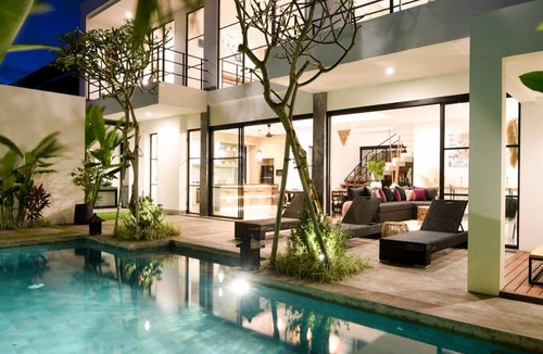 Berawa Villa | VILLA SOHO· Luxury & Indulgence - close to FINNS BEACH CLUB