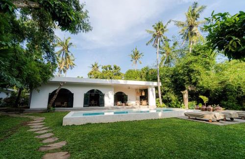 Kaliasem Villa | Villa Sungai 3BR in Havana Complex, Need more space for your group, Villa Cactus, just next door, offers 3 more bedrooms with a private pool, book both villas together for up to 12 guests in one peaceful setting