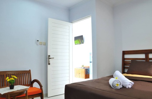 Denpasar Timur House | Villa Tangtu Beach Inn