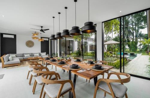 Singakerta Villa | Villa Tetiaroa by BaliSuperHost