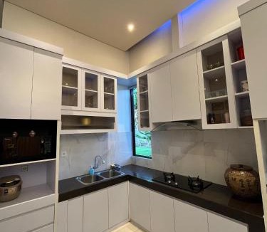Buleleng Villa | Villa Trisna Penarungan, Singaraja - Bali