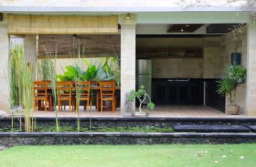 Pemuteran House | Villa 'Villa Semadhi' mit Infinity-Pool by Interhome