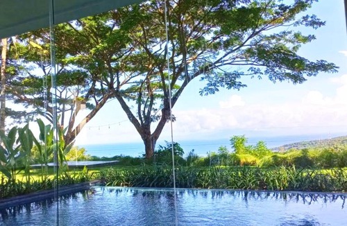 Senggigi Bed & Breakfast | VillaL2 Batu Layar Hill Senggigi Lombok, Indonesia