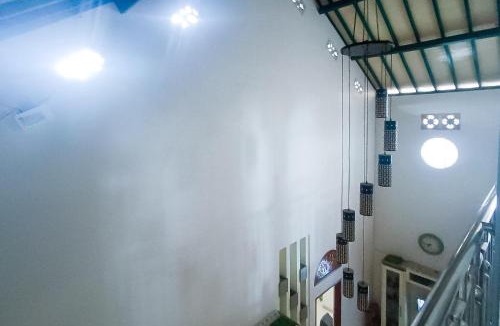 Mataram Hotel | Vj Sweethome Syariah Near GOR Turida