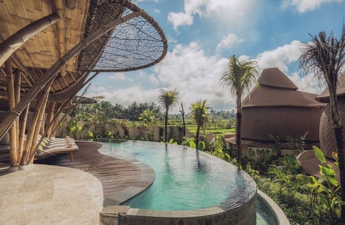 Kenderan Villa | Warm 2-Bedroom Villa in Ubud with Private Pool & Rice Field Views