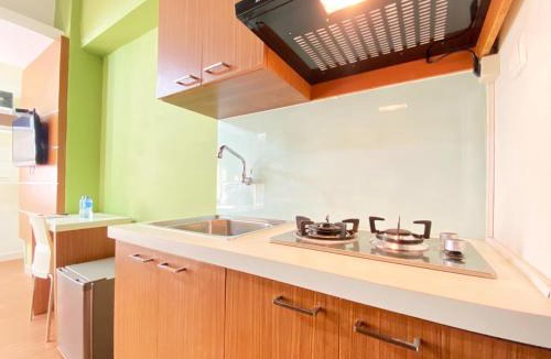 Cileunyi Apartment | Warm Studio Apartment at Harvard Jatinangor By Travelio