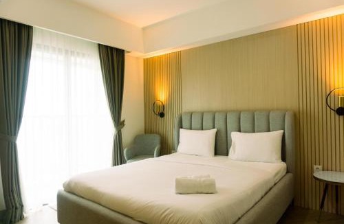 Pondok Aren Apartment | Well Furnished and Elegant 1BR at Bintaro Embarcadero Apartment By Travelio