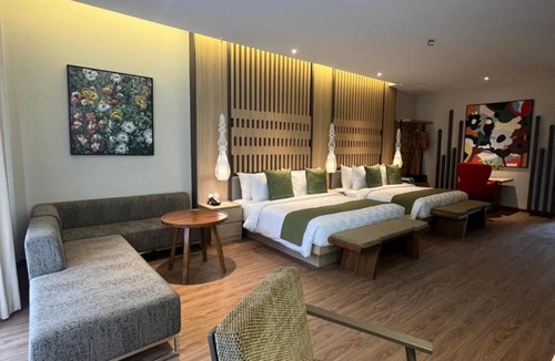 Banjarasri Hotel | Wyndham Garden Yogyakarta Hotel Conference & Action Park