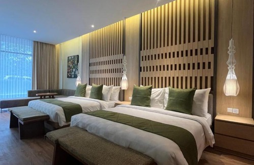 Banjarasri Hotel | Wyndham Garden Yogyakarta Hotel Conference & Action Park