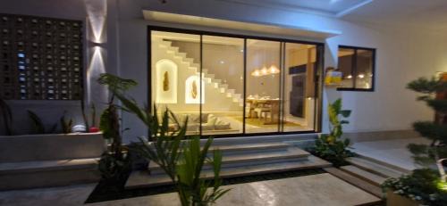 1 Bedroom Private Villa with Kitchen in Mendaya