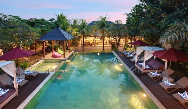 1 BR Suite Villa with a private pool, FREE return airport transfers in Jimbaran