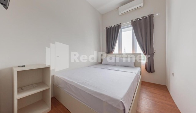 158 Guest House Syariah RedPartner in Bandung