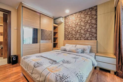 2 BR Elegant Apartment - 5 Minutes Walk from Braga in Bandung