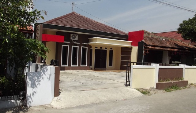 2 BR House Near Hartono Mall and Monjali in Yogyakarta