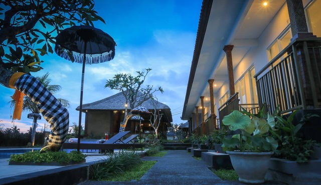 2 Luxury deluxe rooms with 4 breakfast in Ubud area in UBUD