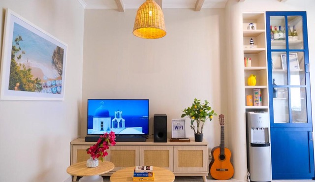 2BR City Center Stay - Santorini Style, Near MRT, Sudirman Park area in Jakarta