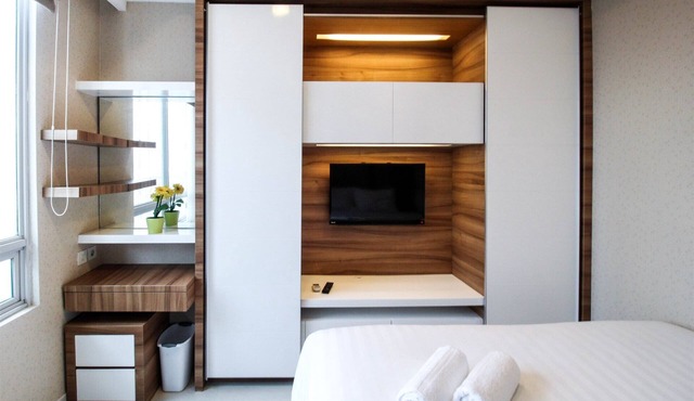 2BR Deluxe Denpasar Residence Apartment By Travelio in Jakarta