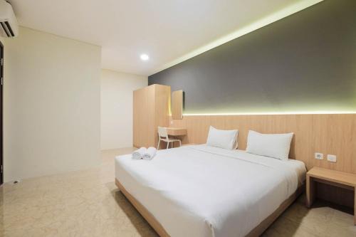 2BR Pancoran L'Avenue Comfy Apartment By Travelio in Jakarta